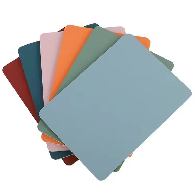 スキンフィリングタイプ衝突防止壁板